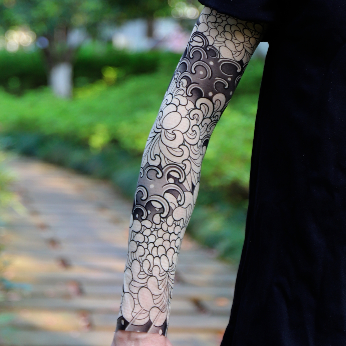 Ultra thin seamle Tattoo Flowe - Travel Accessories Bike ulasan dan harga