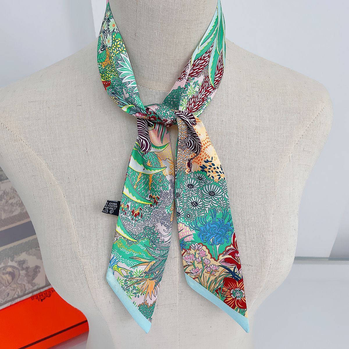 Jungle Horse Print Long Scarf  - Travel Accessories Neck ulasan dan harga